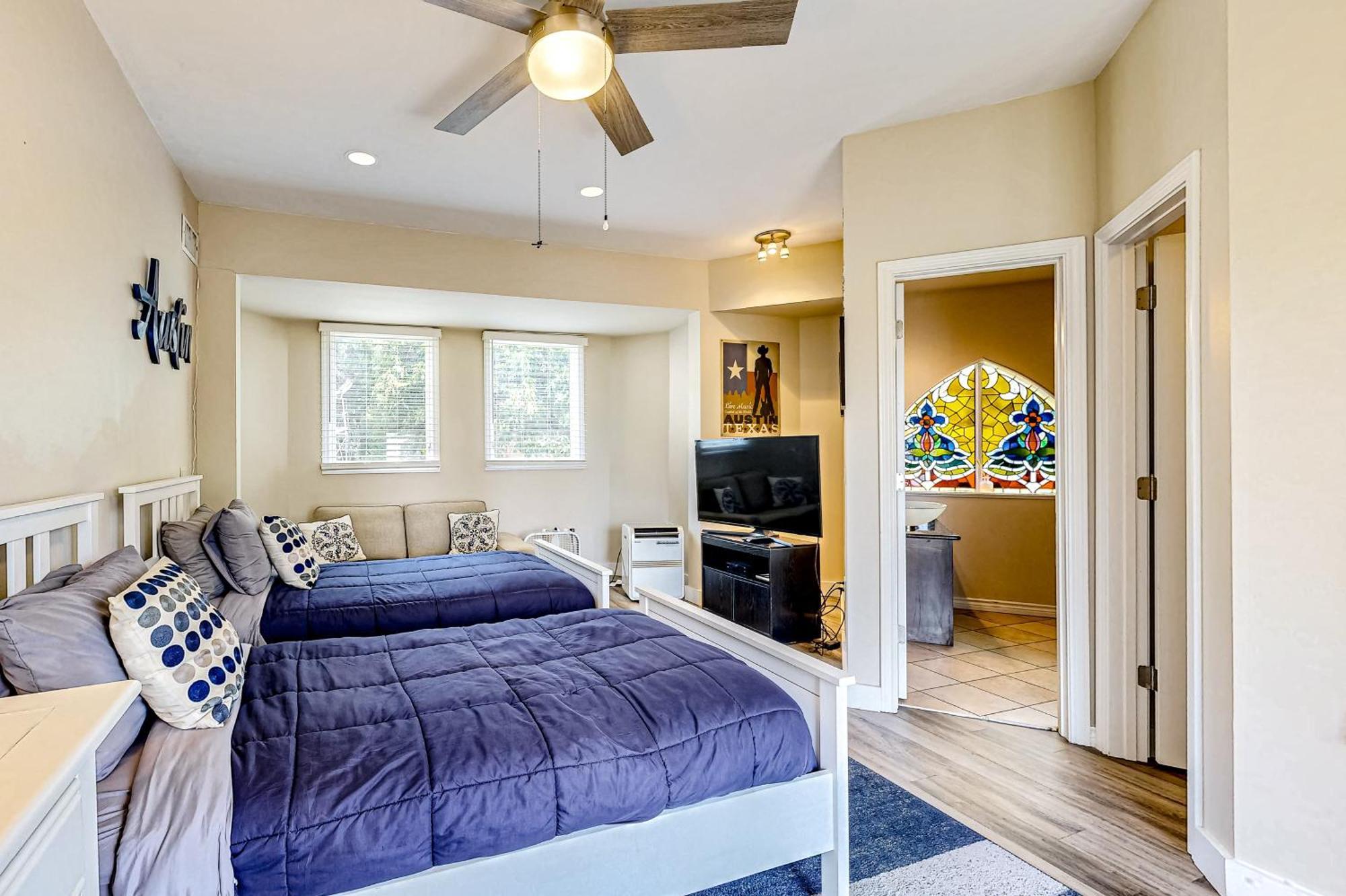 Encinal Condominiums Austin Room photo